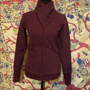 LULULEMON FULL ZIP JACKET🌹